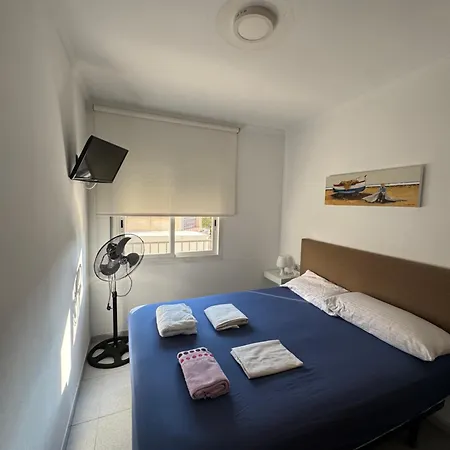 Acogedor Y Centrico A 1' De La Playa